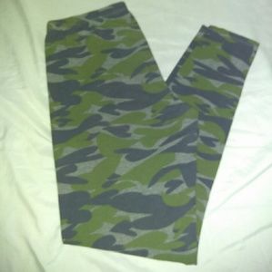 Falls Creek Camo Pattern Leggings